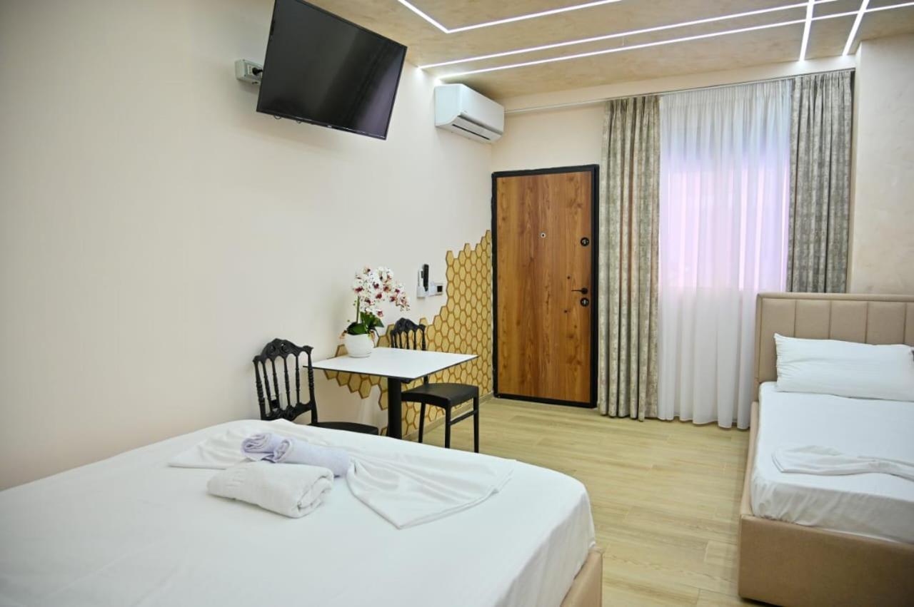 Andi Apartments Драч Екстериор снимка